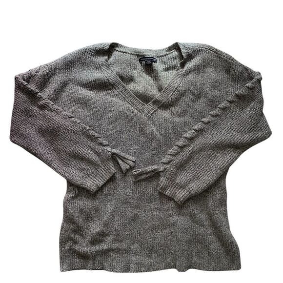 American Eagle Outfitters Sweater Size M - Picture 1 of 3